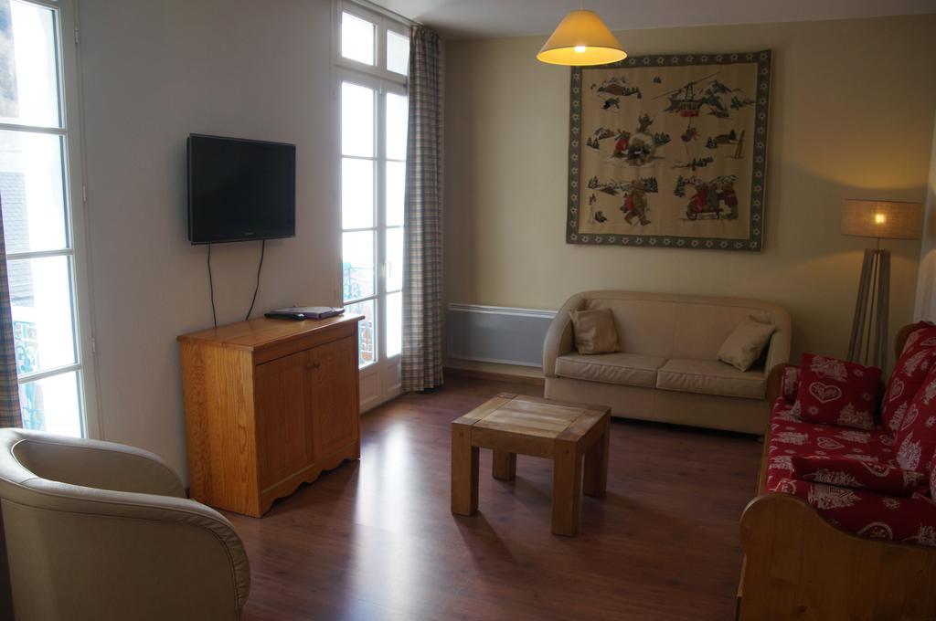 Vacances Perennes Cauterets Zimmer foto