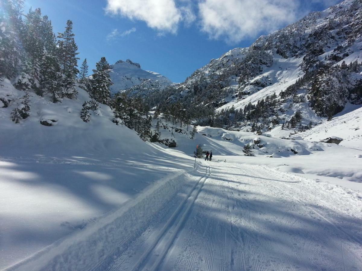 Vacances Perennes Cauterets Exterior foto